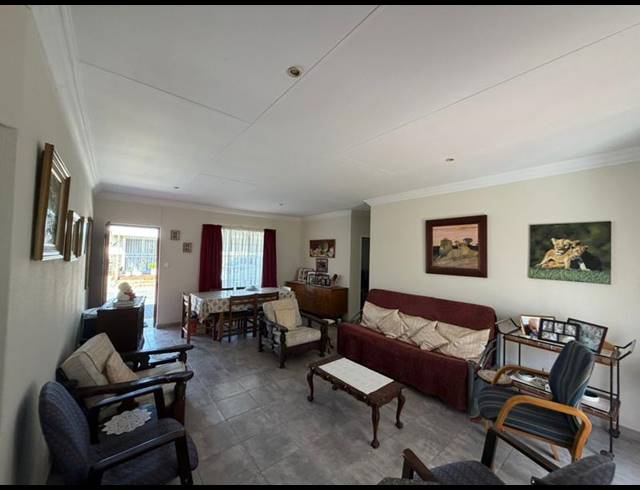 2 BEDROOM TOWNHOUSE FOR SALE IN NINAPARK